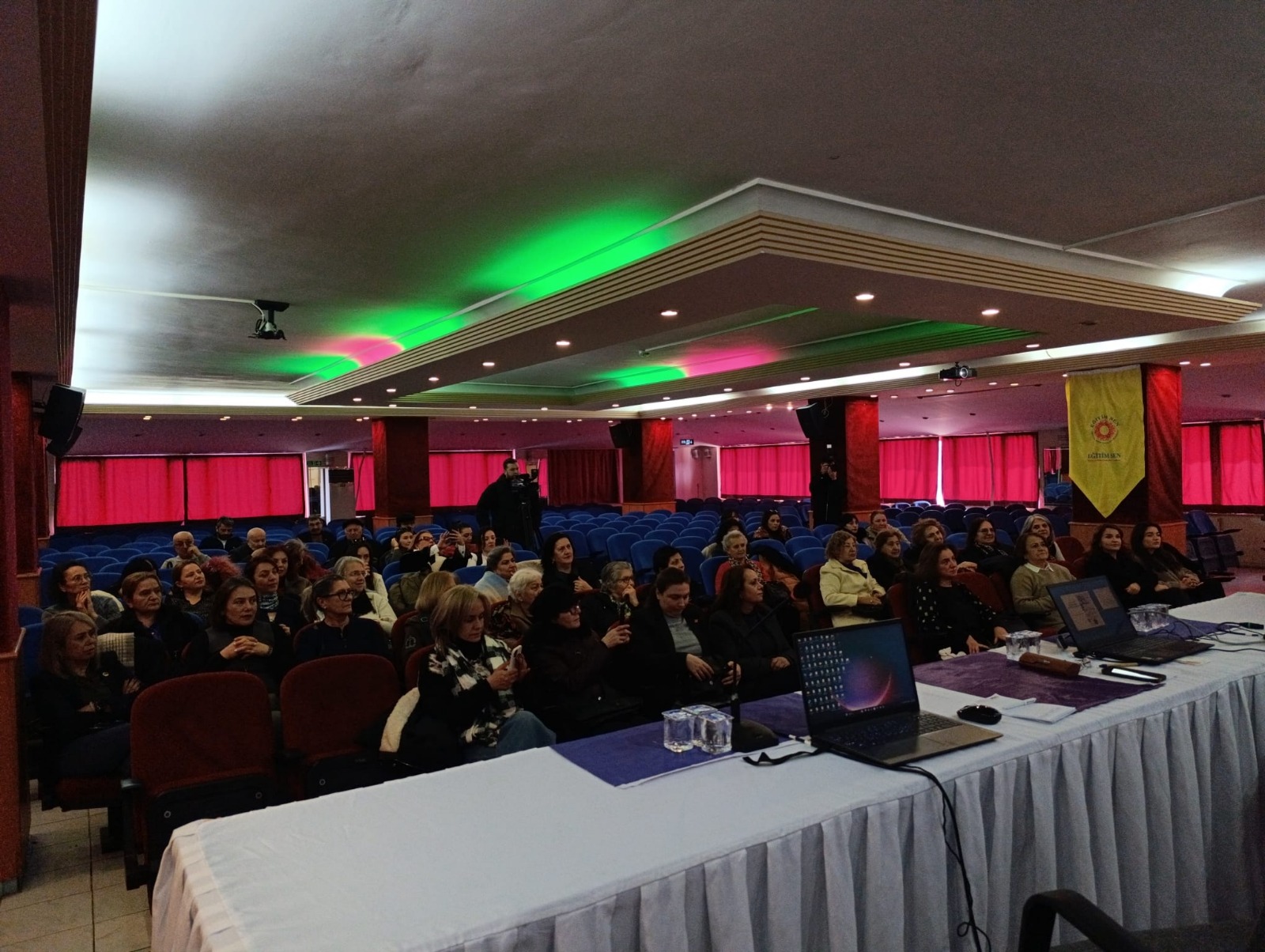 Eğitim-Sen’den 8 Mart Paneli