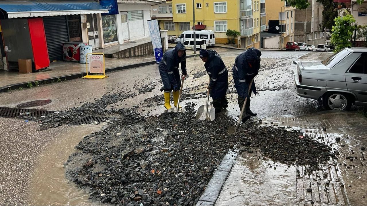 Fatsa’da Yağış Sonrası Anında Müdahale