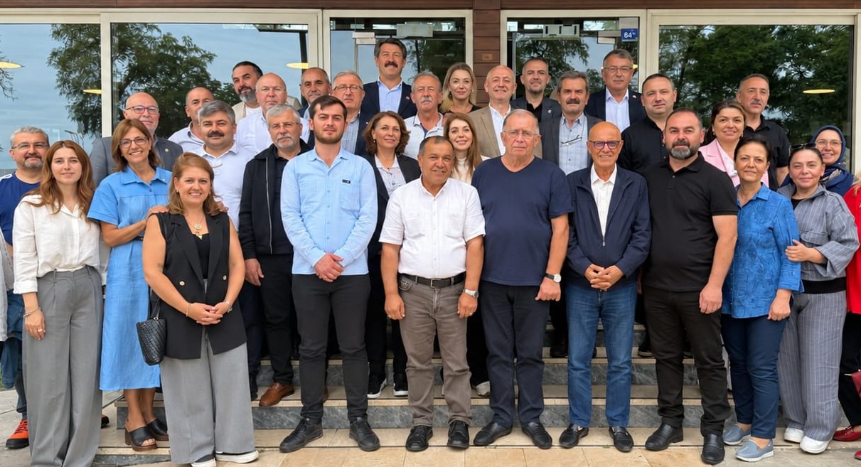 Şimşek, Kongre Öncesi Adaylığını Açıkladı